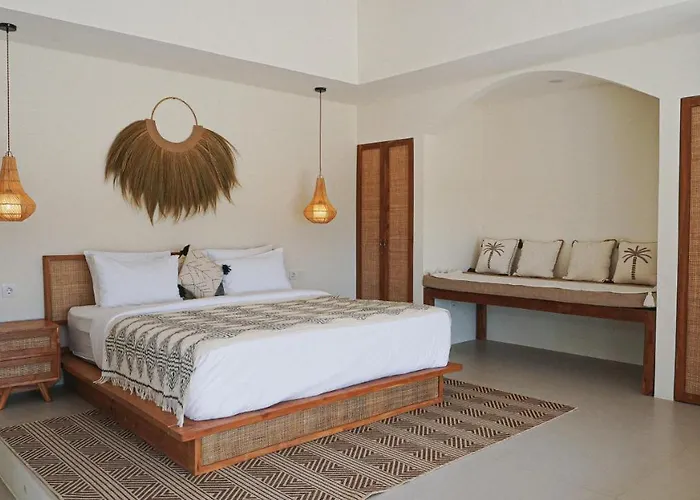 Sumajah Residences 3 - Modern With Private Pool In Villa *