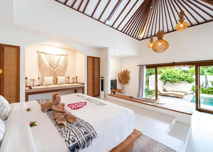 Villa Sumajah Residences 3 - Modern With Private Pool In